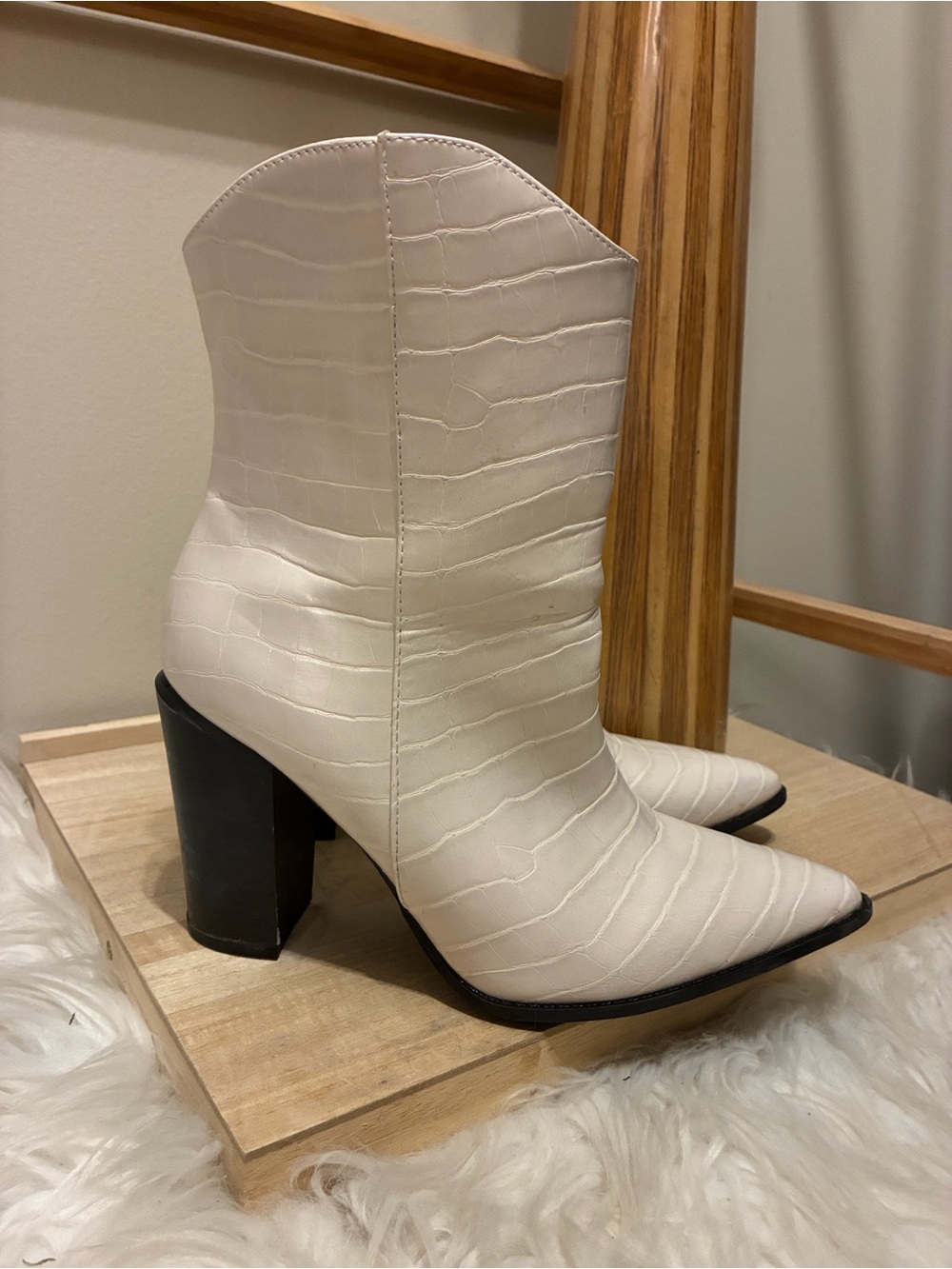 Qupid Nashville Croc Ankle Boots